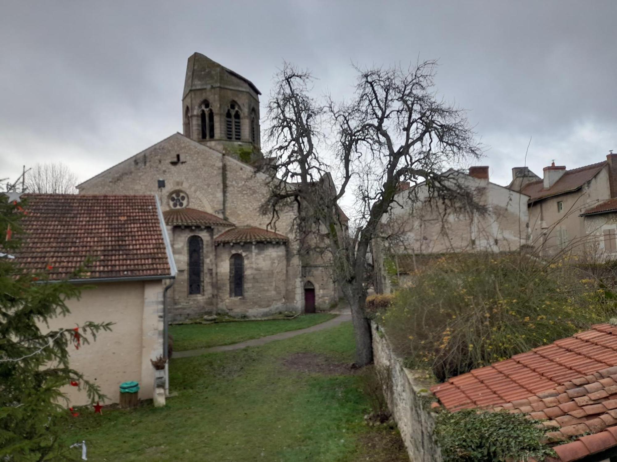 La Maison Du Prince De Conde Charroux-dʼAllier المظهر الخارجي الصورة